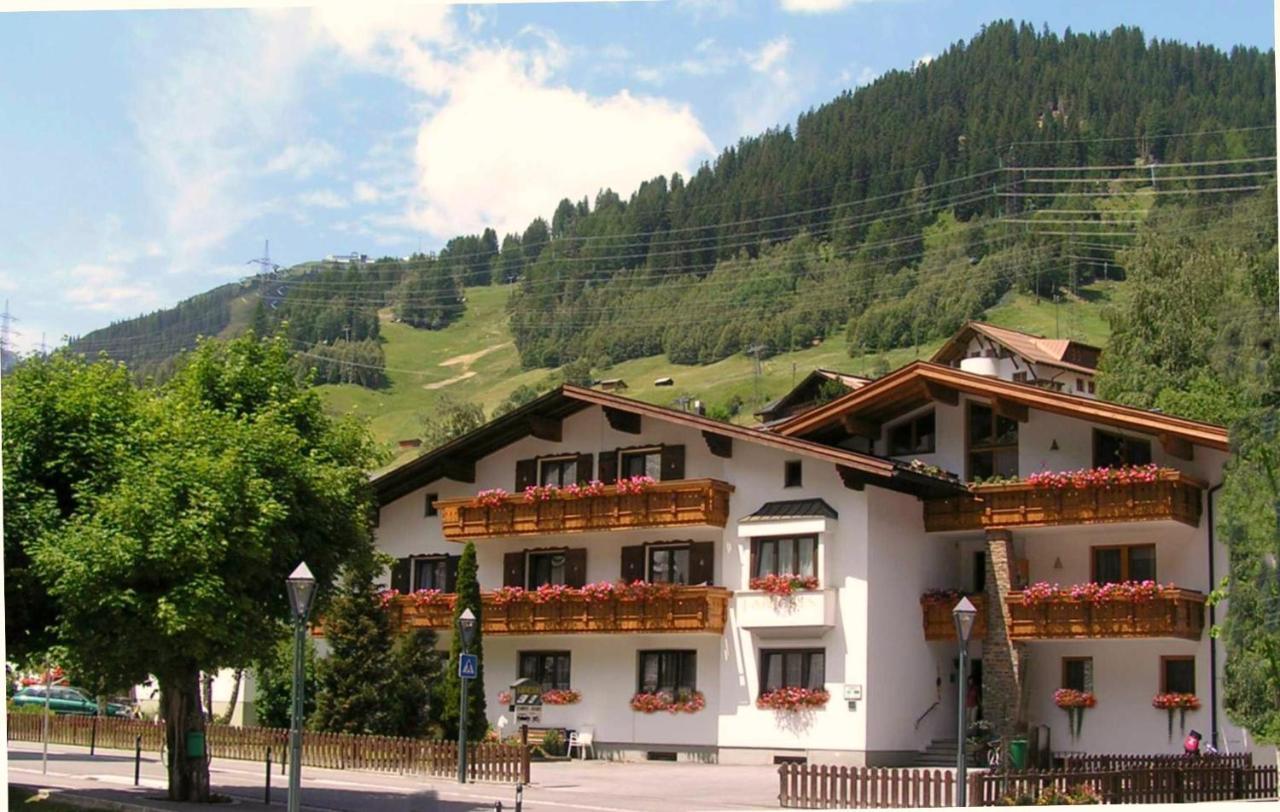 Haus Fallesin 圣安东阿尔贝格 外观 照片